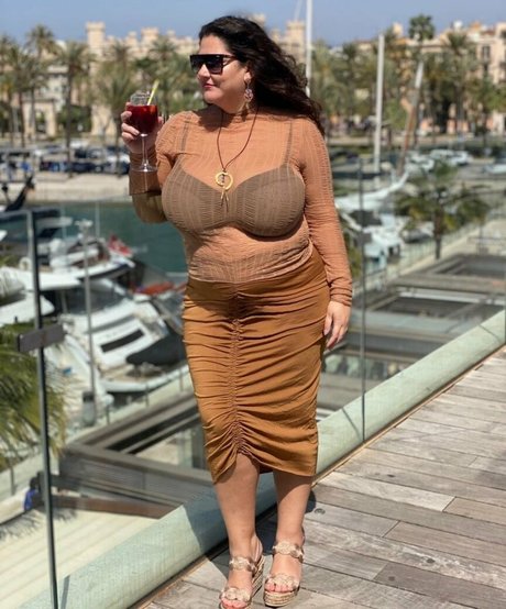 massagetherapeutin onlyfans sexy akt fotos