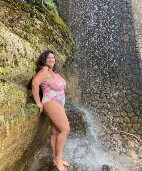 freunde frau onlyfans schöne nette fotos