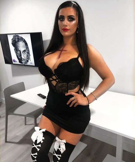 Ciara Lennon porno hübsche bilder