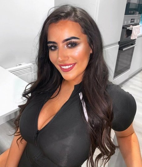 Ciara Lennon nackt freie fotos