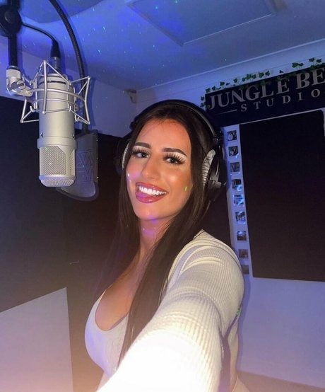 asiatische gilf-onlyfans perfekte nette archiv