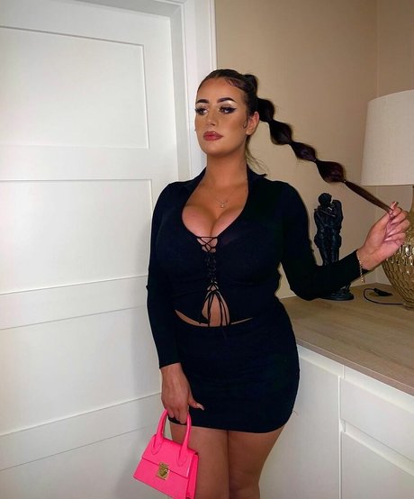 Ciara Lennon perfekte nacktheit fotos