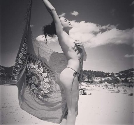 Samira Jalil kunst xxx galerien