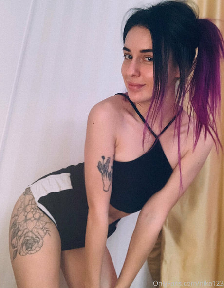Nika123 top pornografische fotos