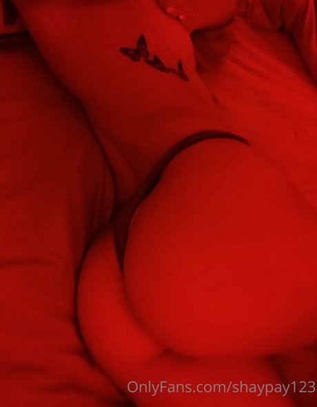 Shayna Laliberte exklusive porno bilder