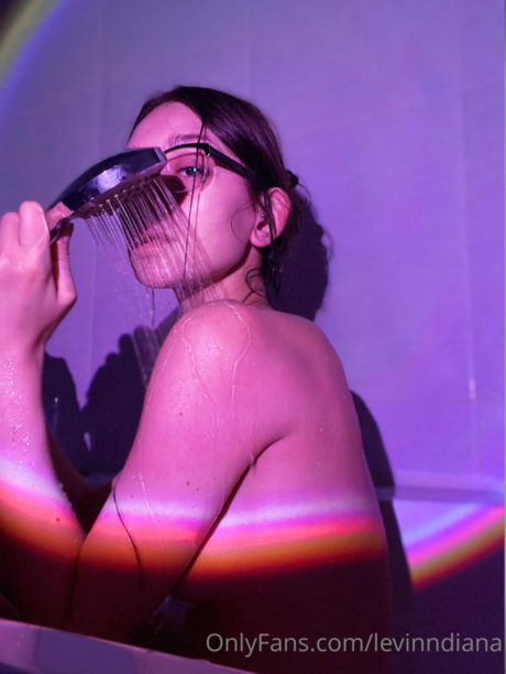 Diana Levin xxx nacktheit archiv