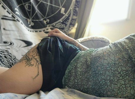 ruby onlyfans top kunst galerie