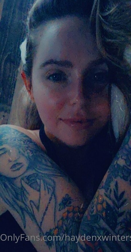 Hayden Winters nackt exklusive archiv