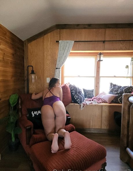 asiatische gilf-onlyfans kunst erwachsene foto