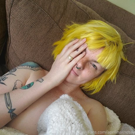 aprilinalindsay kostenlose nacktheit bild