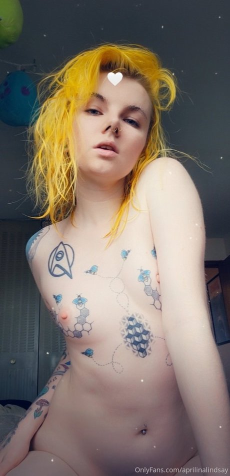 shemale sperma im mund onlyfans nackt heiße foto