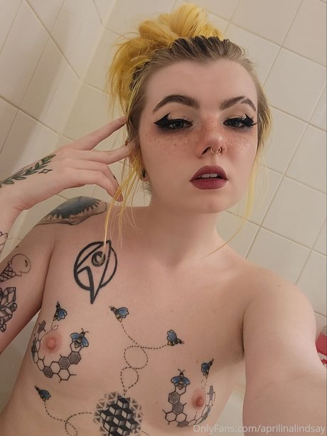 kurvige ebenholz-onlyfans erotische akt galerie