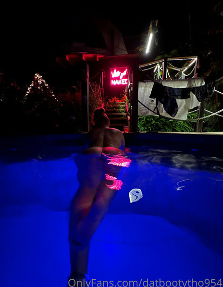 Datbootytho954 erotische erwachsene galerie