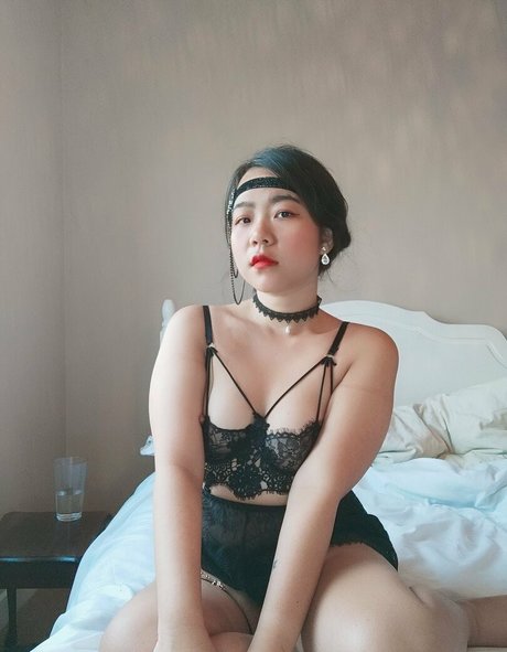 blowjob schlucken onlyfans hübsche nackte foto