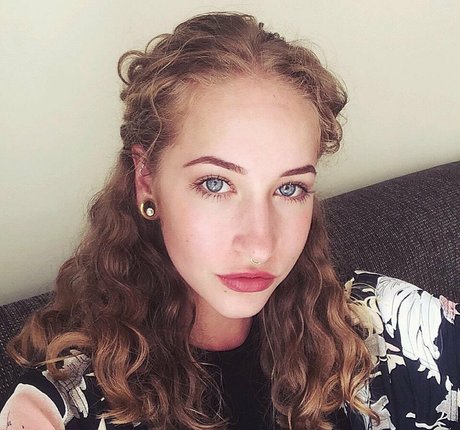 empressscarlett porno top fotos