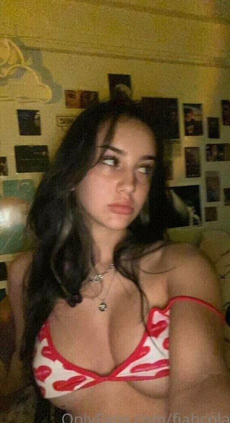 Sofia Cola porno exklusive fotos