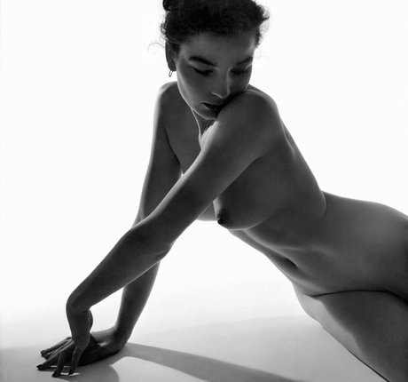 brünettes häschen nur fans nacktheit kostenlose foto