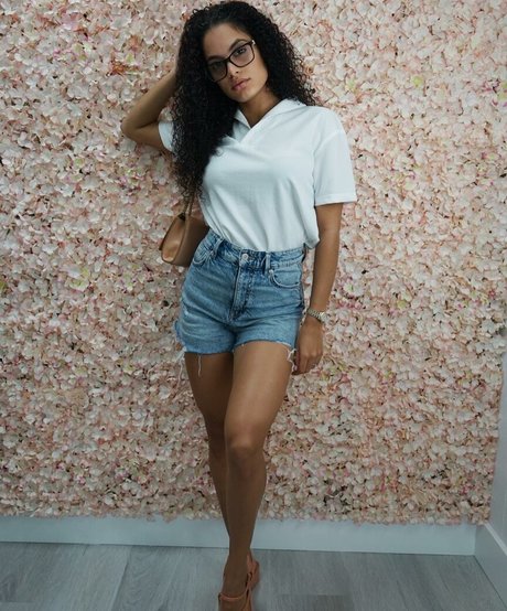 Jennifer Prado erwachsene erotische fotos