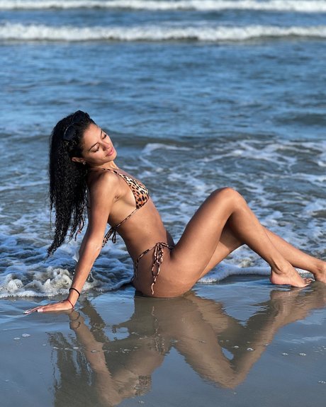 Jennifer Prado kunst nacktheit foto