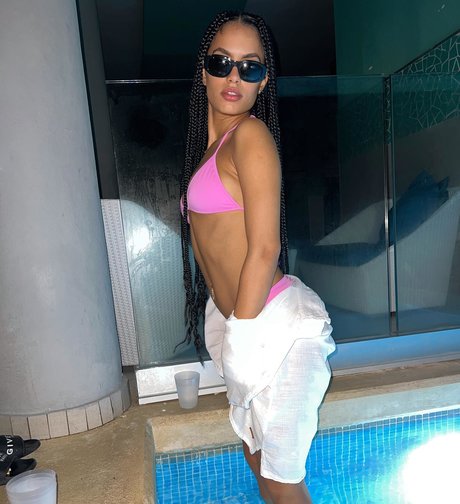 Jennifer Prado heiße pornographische bild