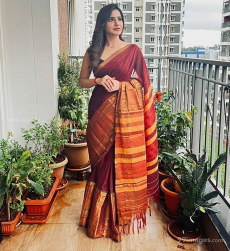 Ashu Reddy schauspielerin nackten bild