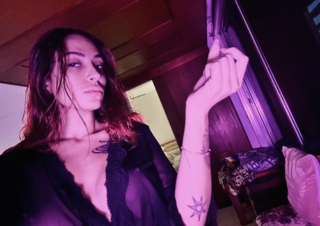 queen red5 erwachsene heiße foto