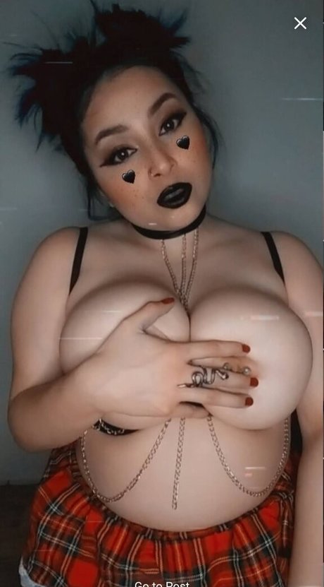 Brandy Abigail sexy kunst galerie