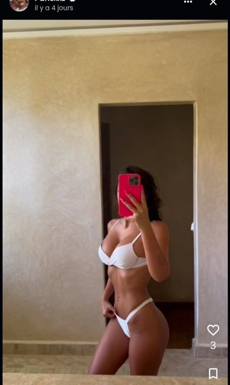 Parisxxz schauspielerin sexy bild