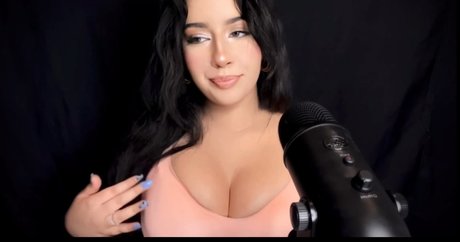 Shiny ASMR sexy porno fotos