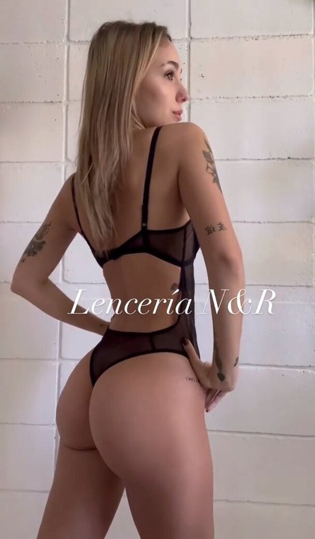 Agus Digri pornostar erotische fotos