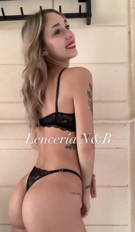 Agus Digri porno nackten archiv