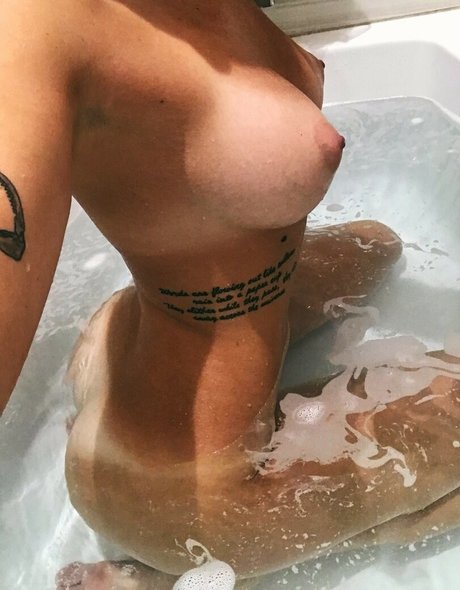 Melissa Sensi kunst xxx galerie