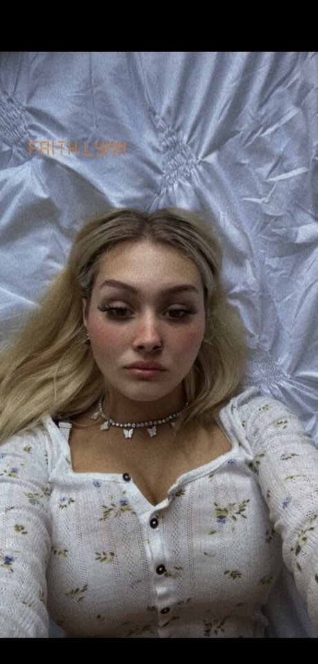 shemale-onlyfans hübsche erotische bilder