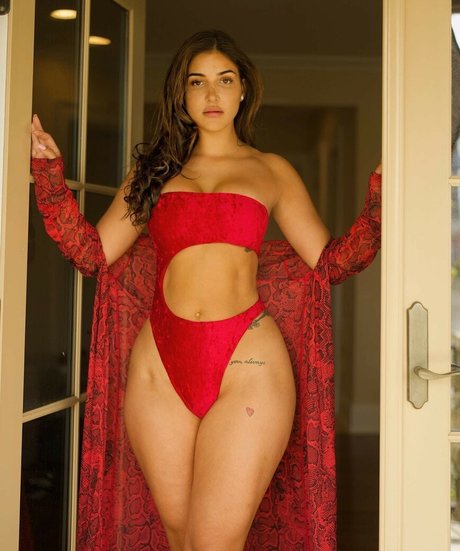 Alyssa Sorto erotische pornostar galerie