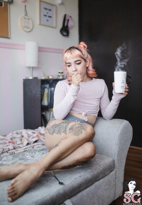 Haruki Muracallme erwachsene pornostar galerien