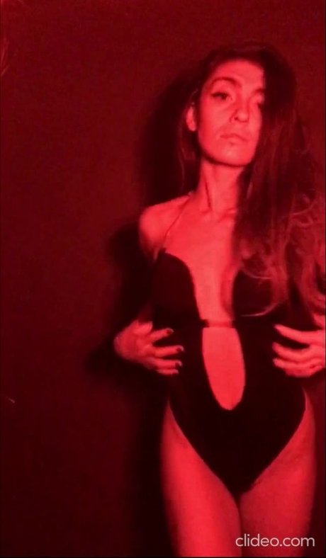 Gillianbarnes nackt top fotos