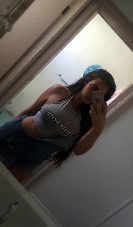 okmilky schauspielerin akt archiv