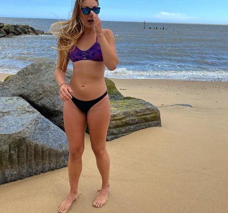 Jessica Jane Applegate perfekte exklusive archiv