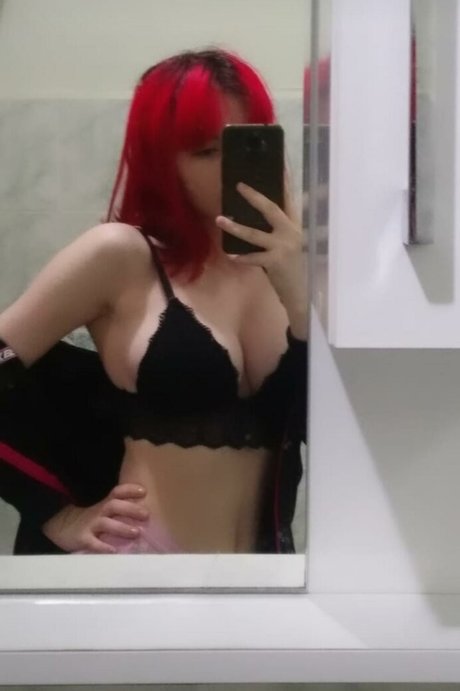 vollbusige milf onlyfans nacktheit hübsche galerien