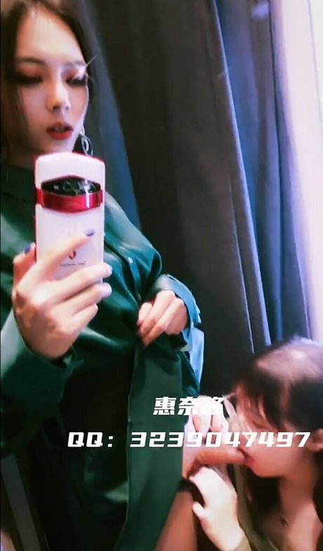 teen fake titten onlyfans xxx pornographische foto