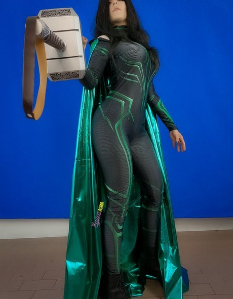 Egilea ASMR nackte pornostar foto