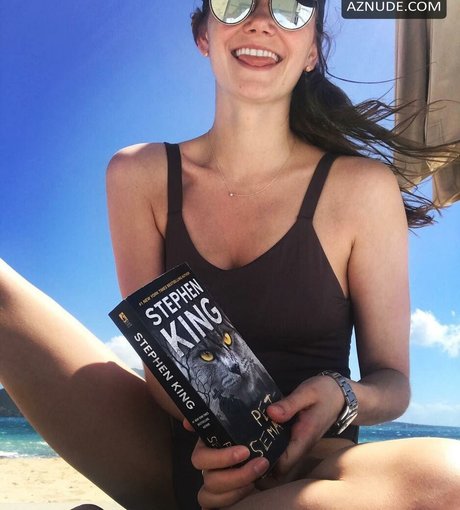 Andi Matichak erwachsene erotische bilder