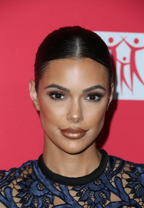 Anabelle Acosta top nackt archiv