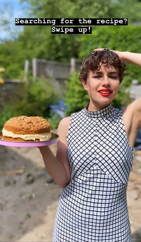 Frankie Ward porno pornostar fotos