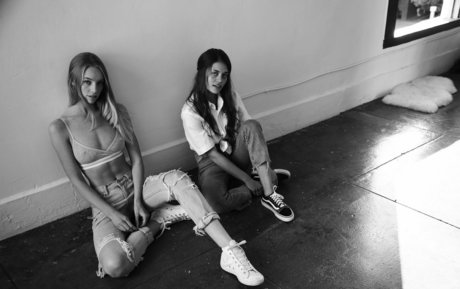 Ali Miller erotische kunst galerien