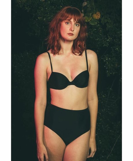 Erine Redhead_ sexy nacktheit fotos