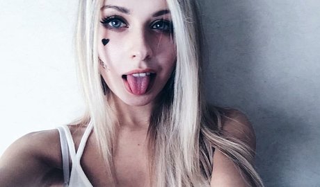 Maddie lena hd top bild