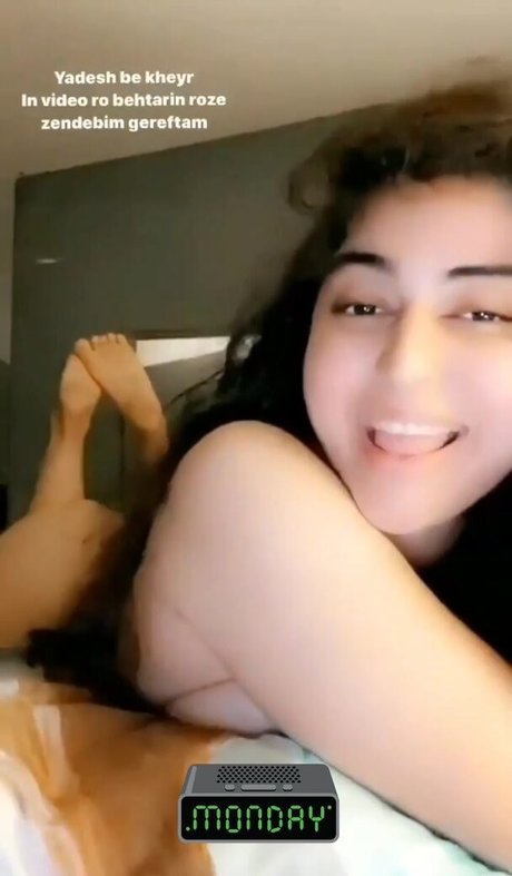 Zhale pornostar schöne bild