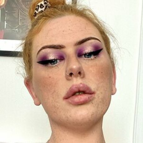 Rogue Robinson nackt erotische bilder