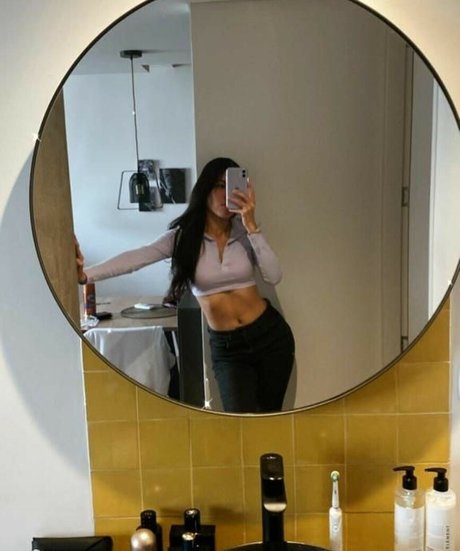 curlyjessica exklusive porno foto